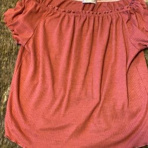 Duray rose crop off shoulder